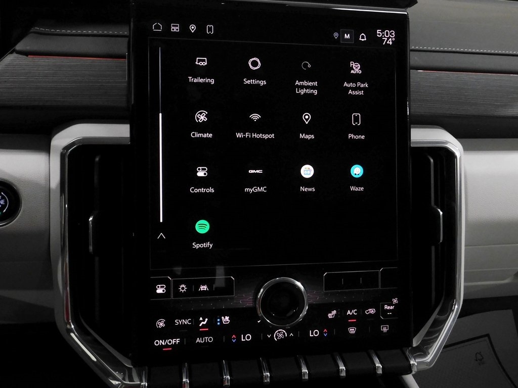 GMC Acadia Denali AWD 2024