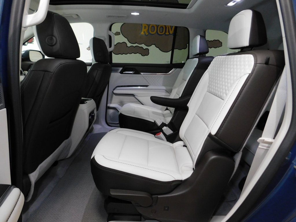 GMC Acadia Denali AWD 2024