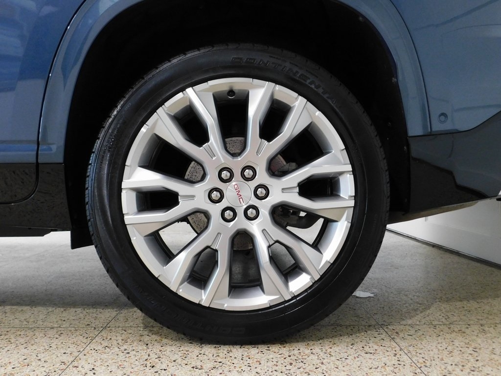 GMC Acadia Denali AWD 2024