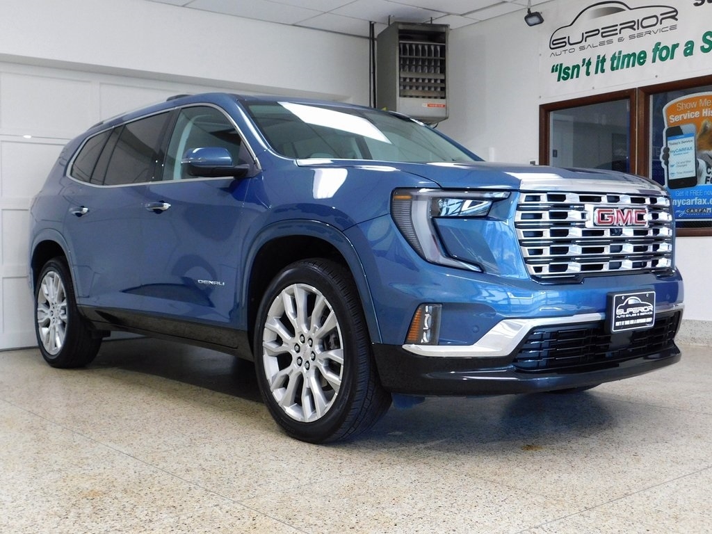 GMC Acadia Denali AWD 2024