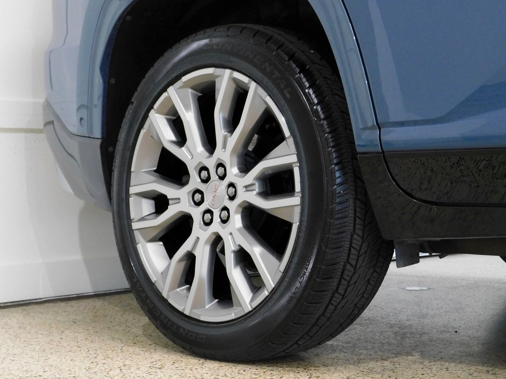 GMC Acadia Denali AWD 2024