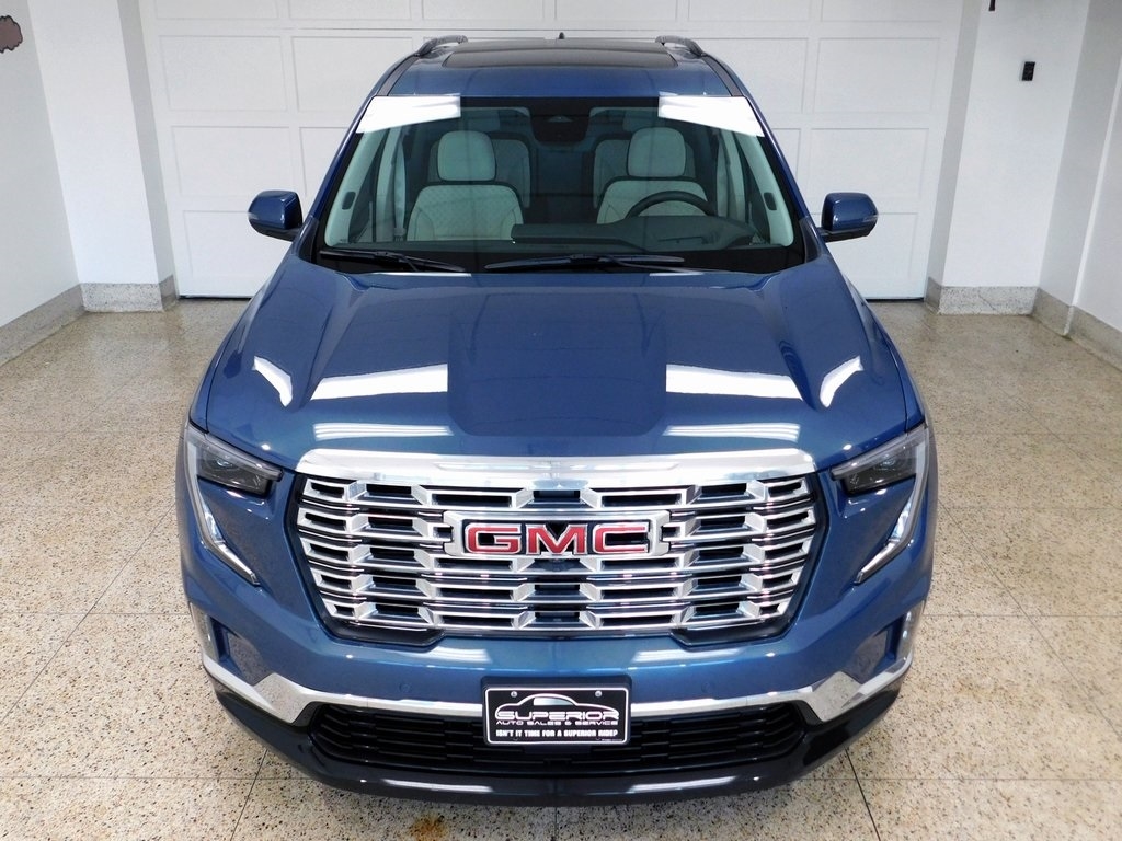 GMC Acadia Denali AWD 2024