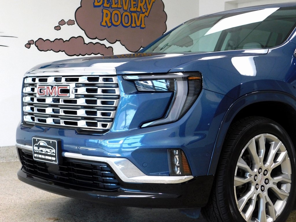 GMC Acadia Denali AWD 2024