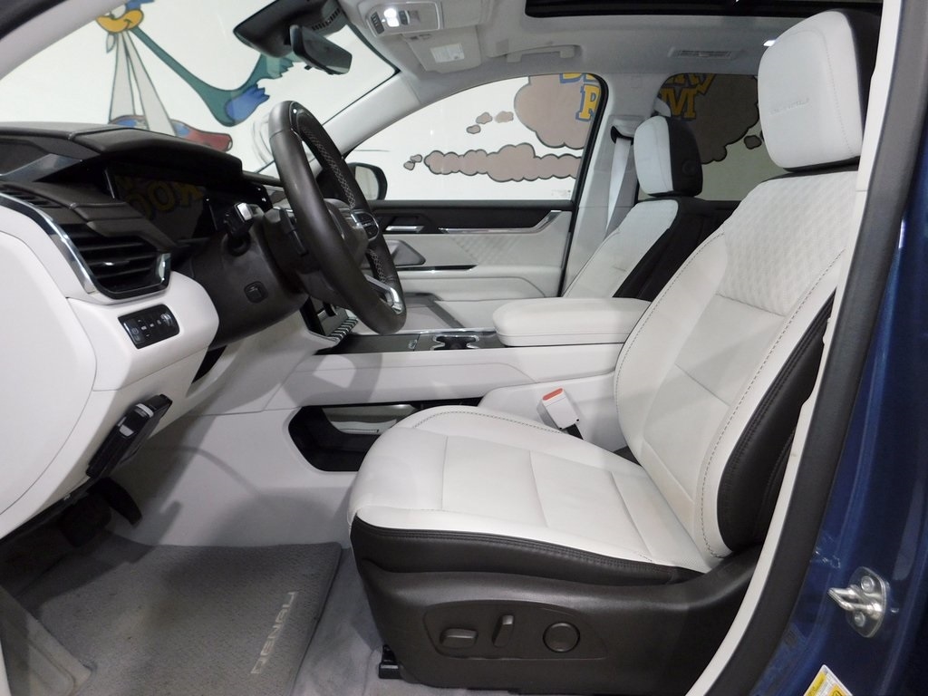 GMC Acadia Denali AWD 2024