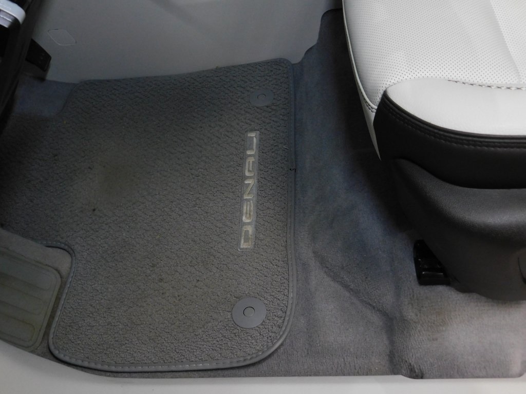 GMC Acadia Denali AWD 2024