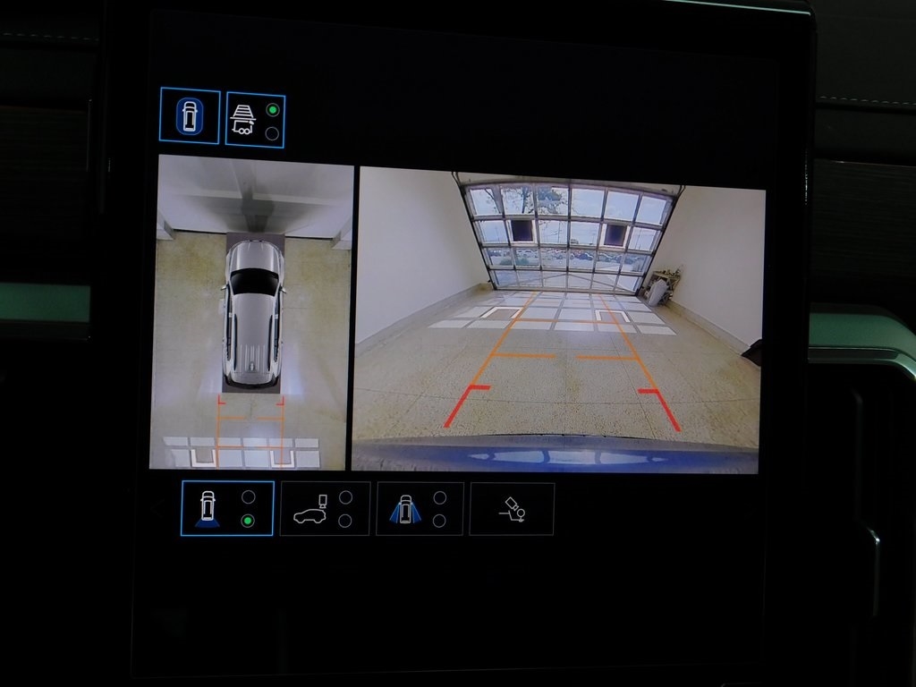 GMC Acadia Denali AWD 2024