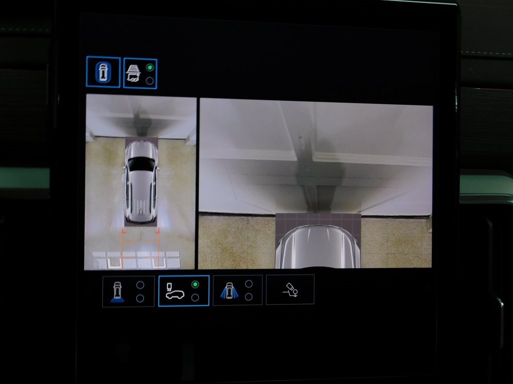 GMC Acadia Denali AWD 2024