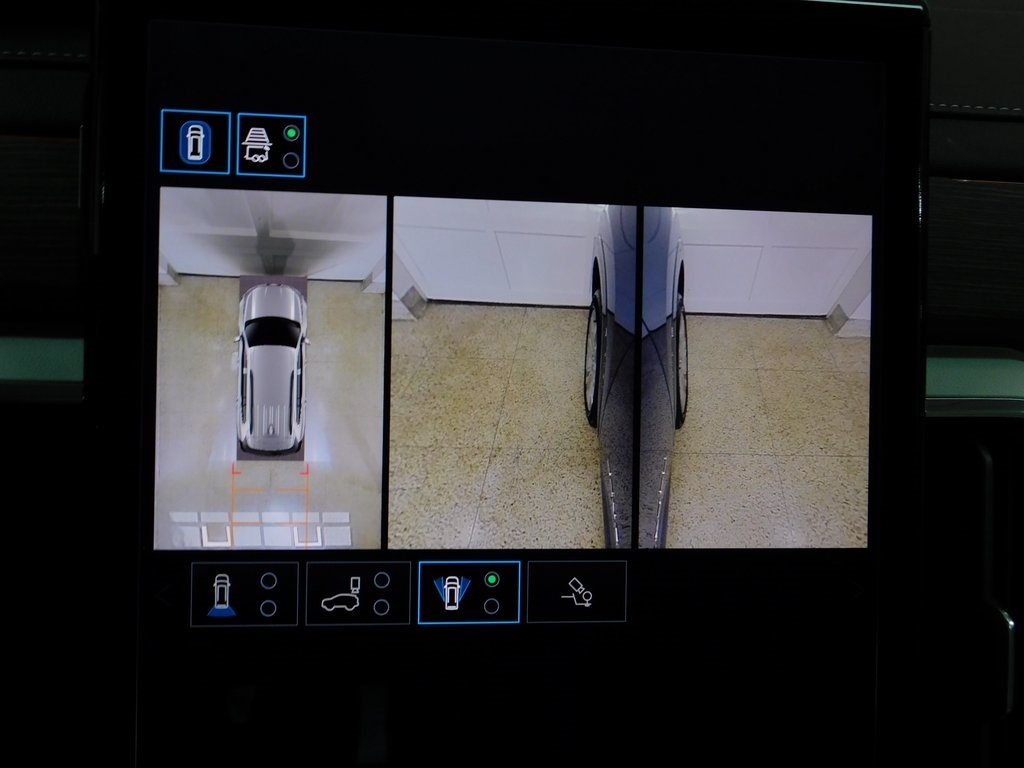 GMC Acadia Denali AWD 2024