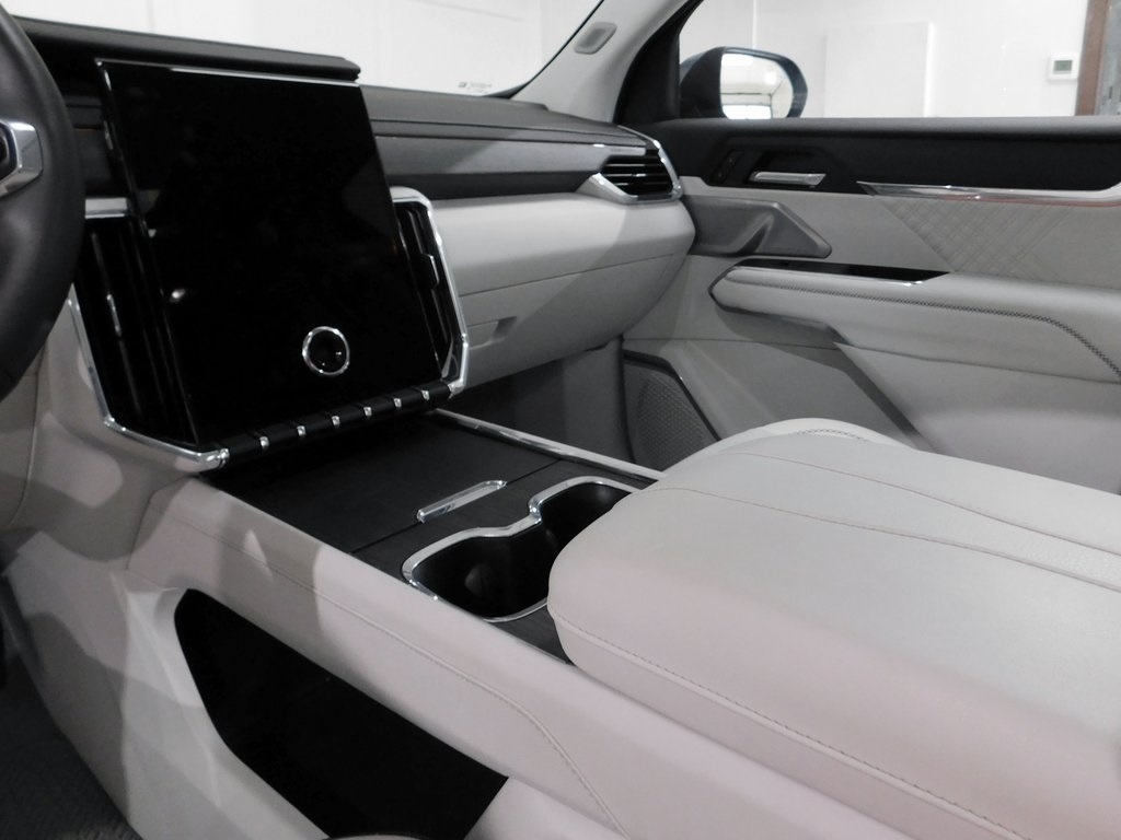 GMC Acadia Denali AWD 2024