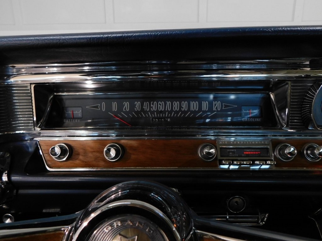 Pontiac Grand Prix  1964