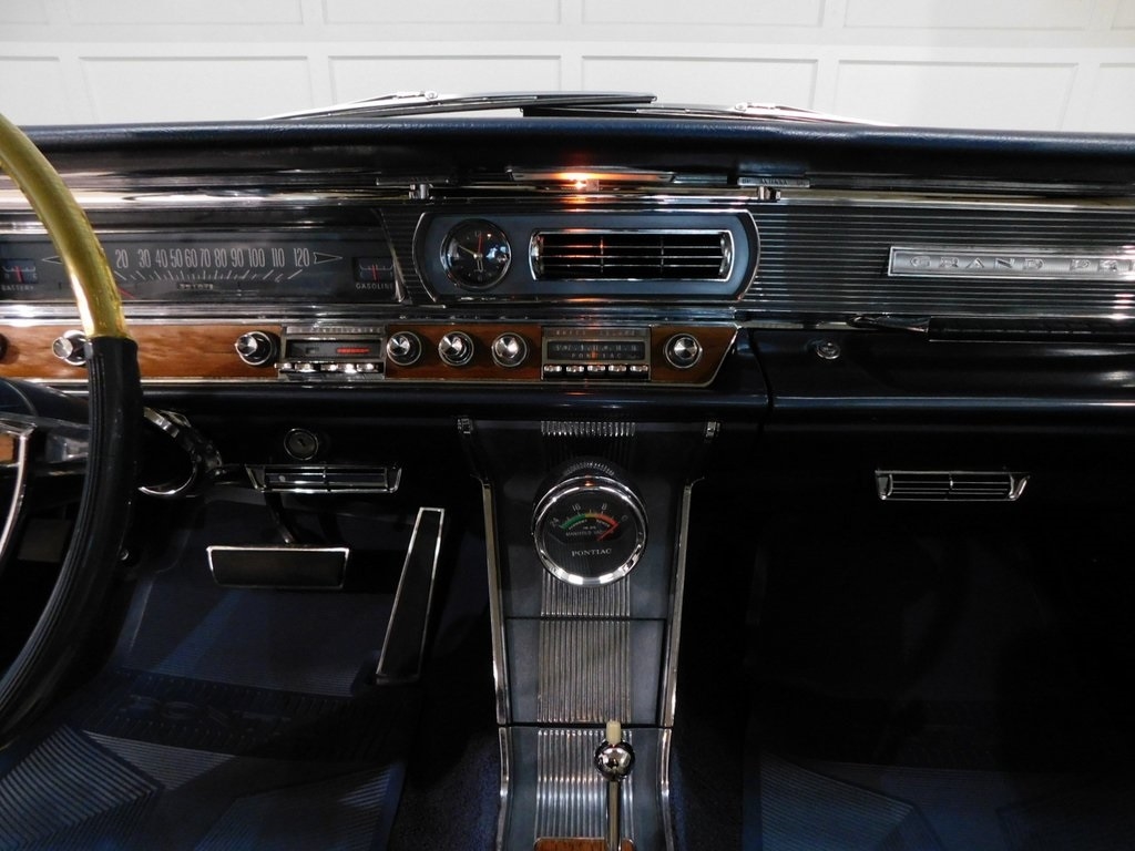 Pontiac Grand Prix  1964