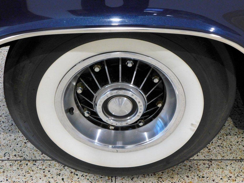 Pontiac Grand Prix  1964