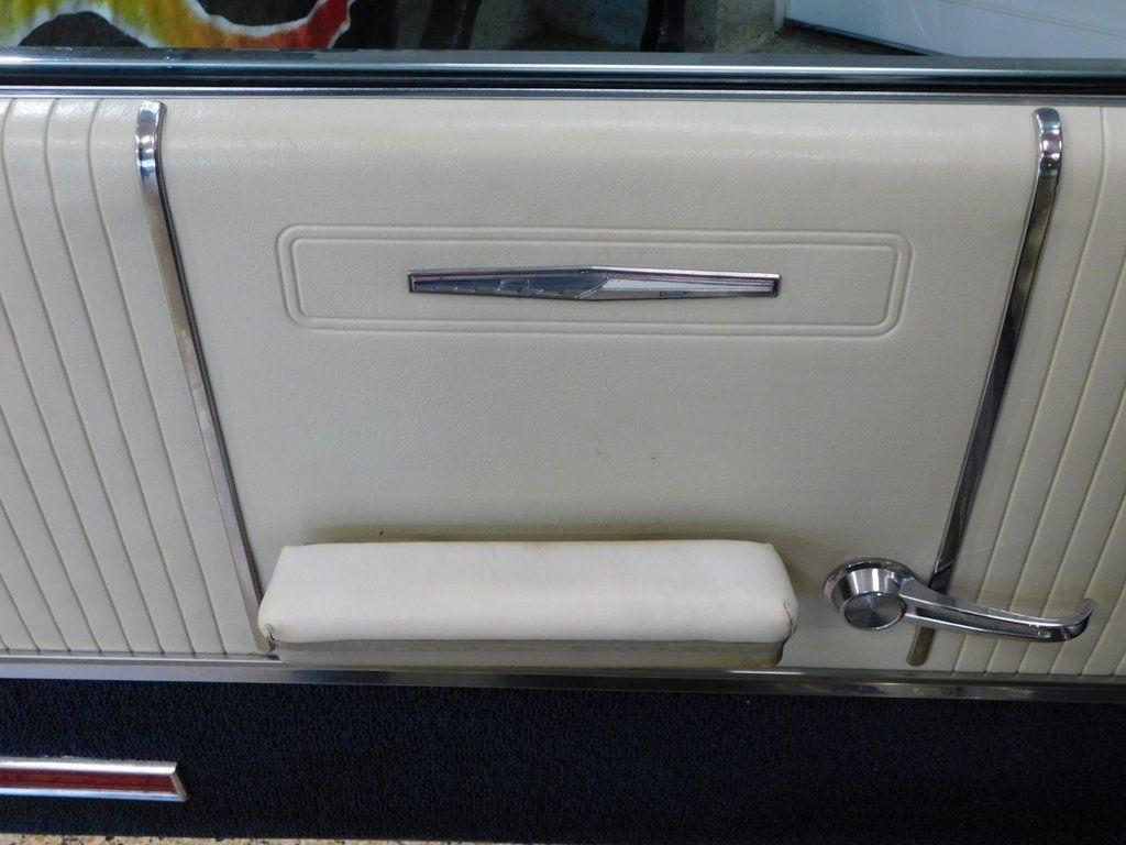 Pontiac Grand Prix  1964