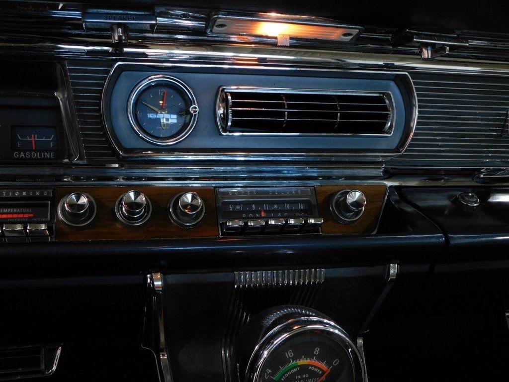 Pontiac Grand Prix  1964