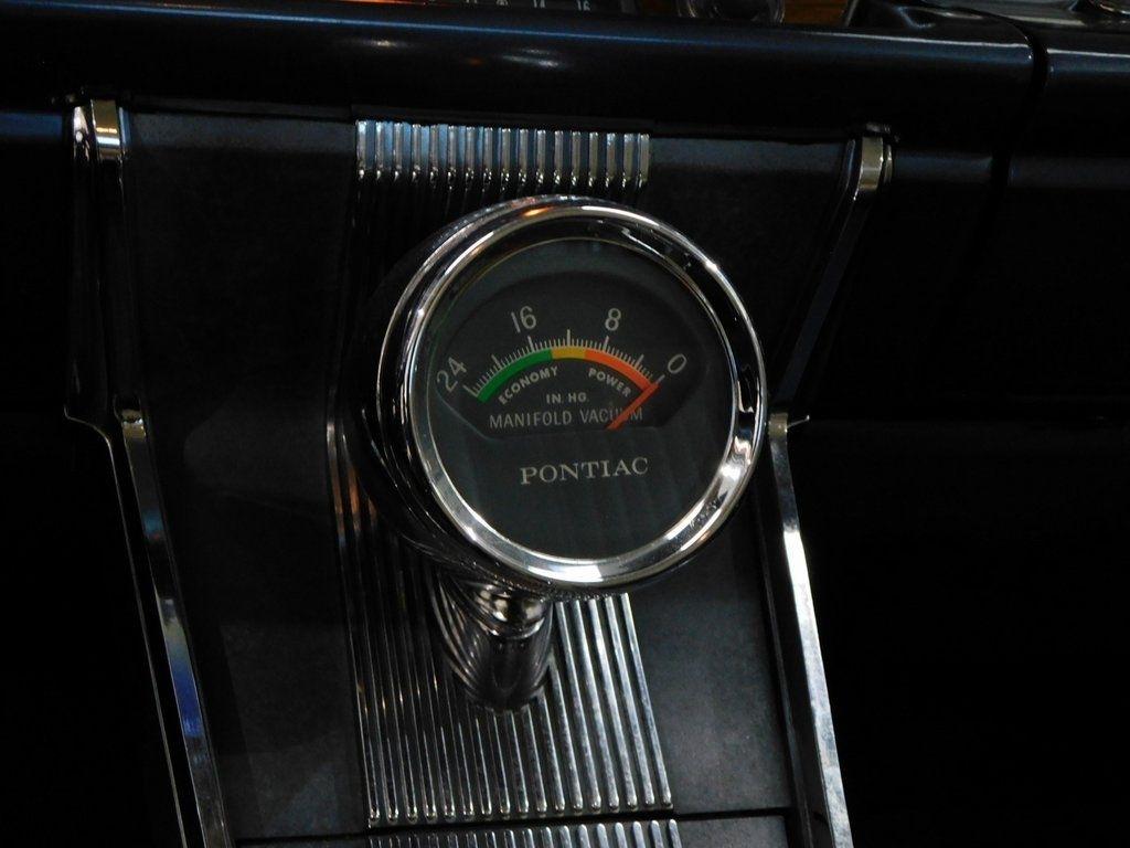 Pontiac Grand Prix  1964