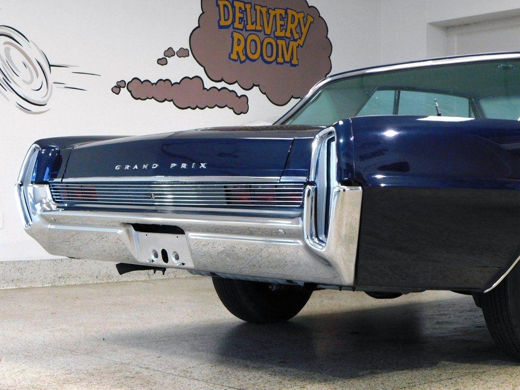 Pontiac Grand Prix  1964