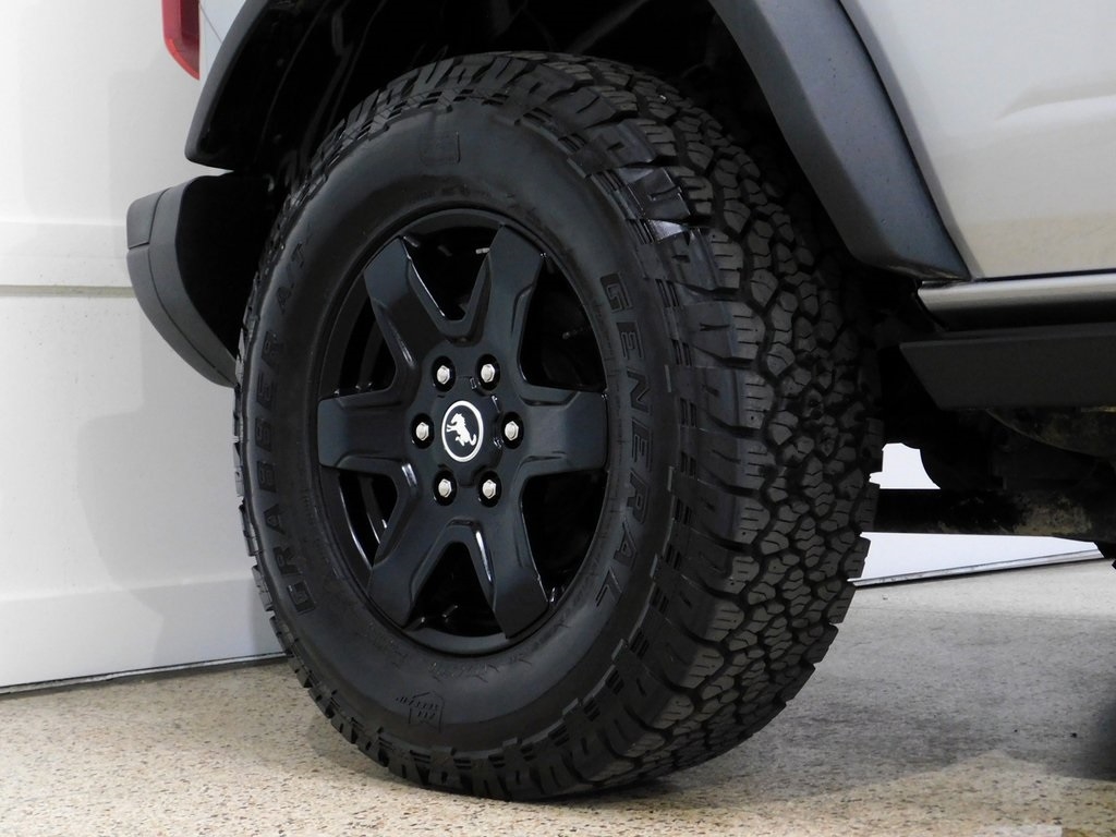 2022 Ford Bronco Base Big Bend Black Diamond Outer Banks photo 6