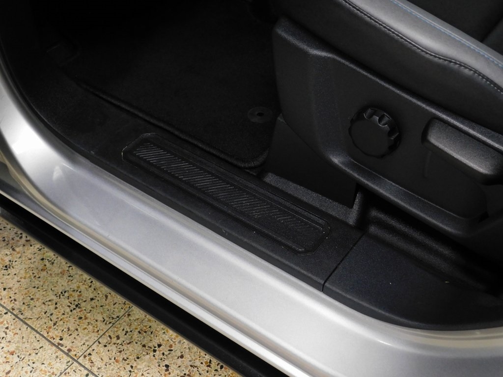 2022 Ford Bronco Base Big Bend Black Diamond Outer Banks photo 24