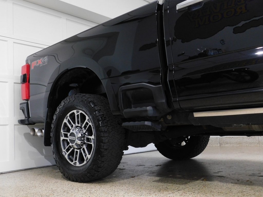 Ford F-250 SD Limited Crew Cab 4WD 2023