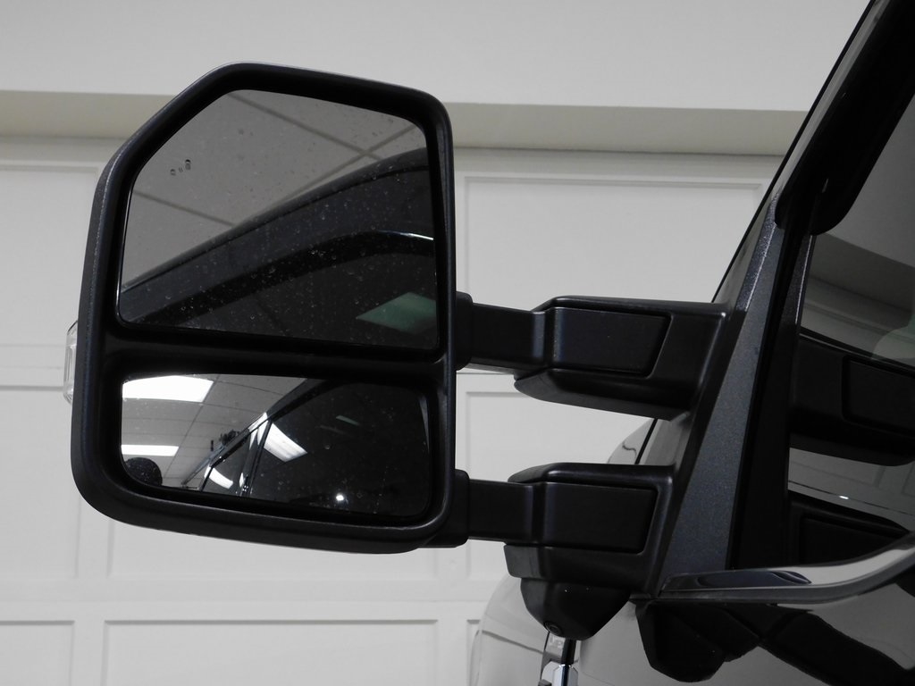 Ford F-250 SD Limited Crew Cab 4WD 2023