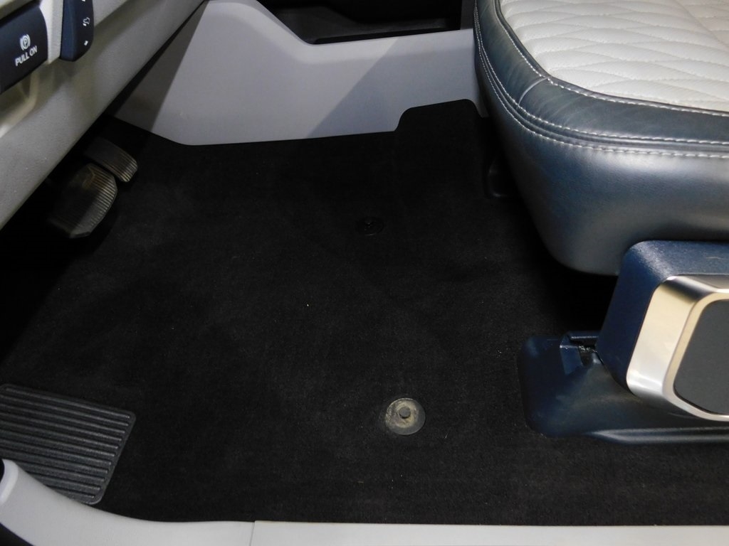 Ford F-250 SD Limited Crew Cab 4WD 2023