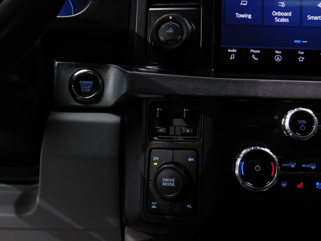 Ford F-250 SD Limited Crew Cab 4WD 2023