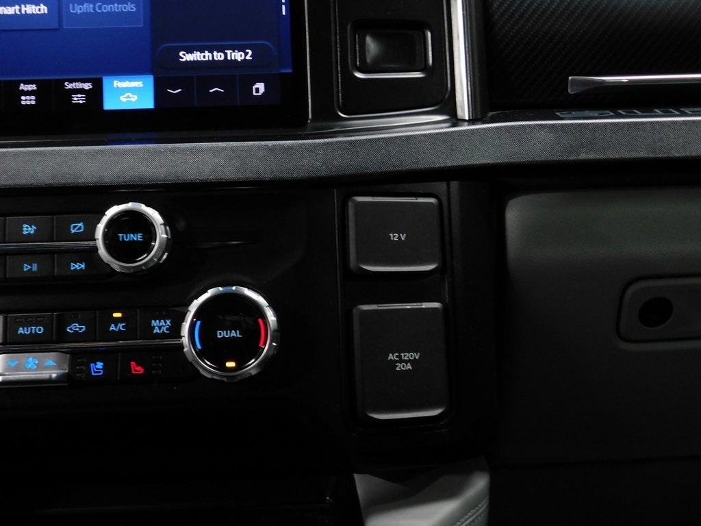 Ford F-250 SD Limited Crew Cab 4WD 2023