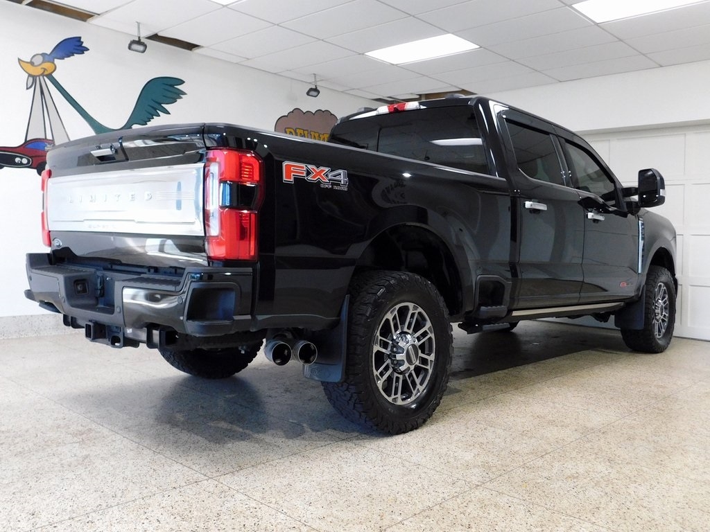 Ford F-250 SD Limited Crew Cab 4WD 2023