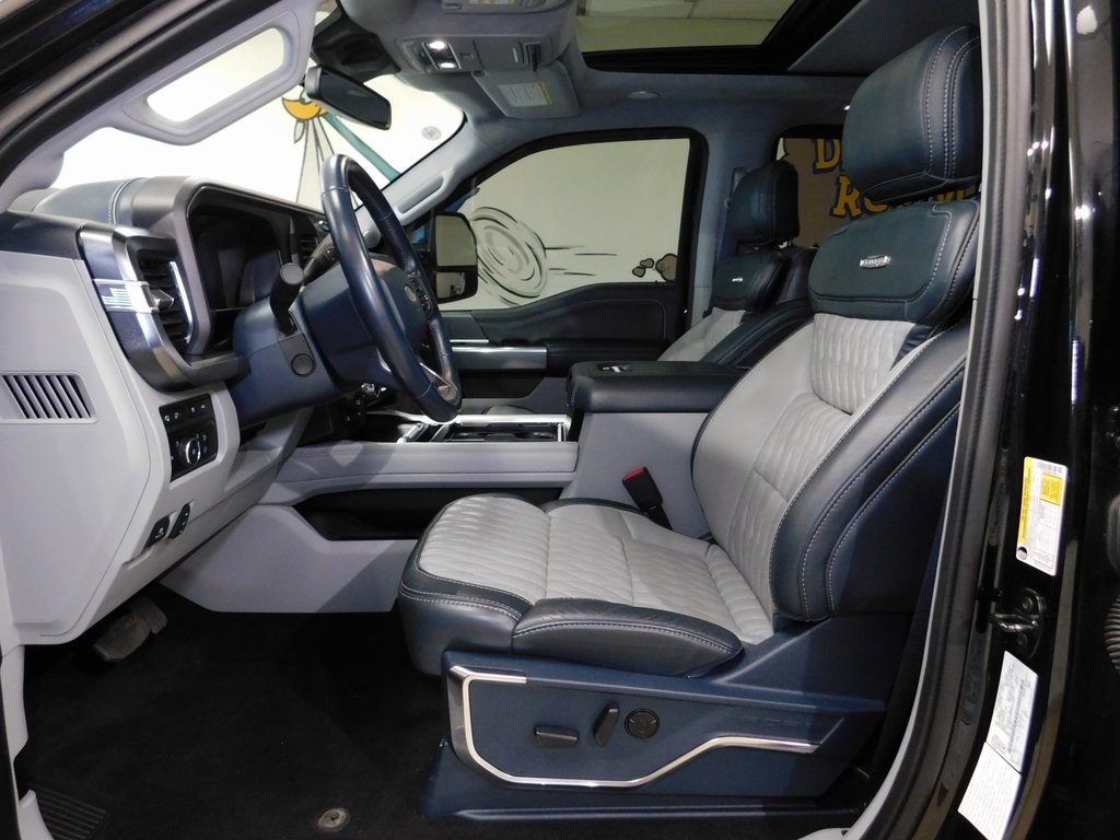 Ford F-250 SD Limited Crew Cab 4WD 2023