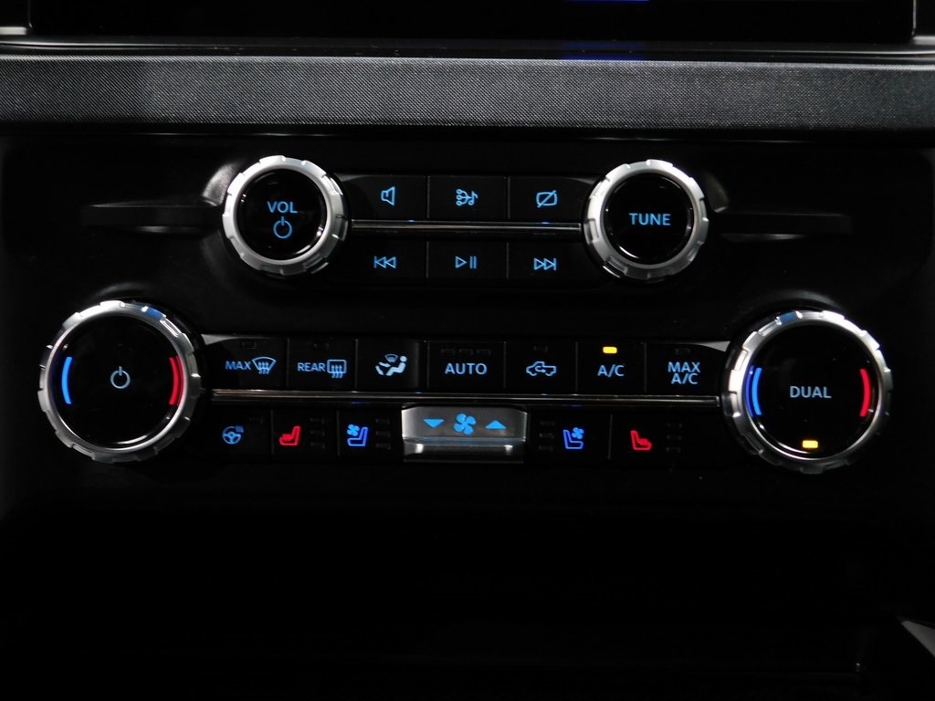 Ford F-250 SD Limited Crew Cab 4WD 2023