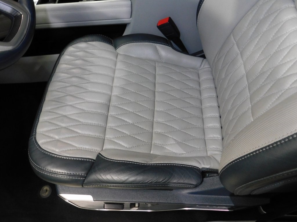 Ford F-250 SD Limited Crew Cab 4WD 2023