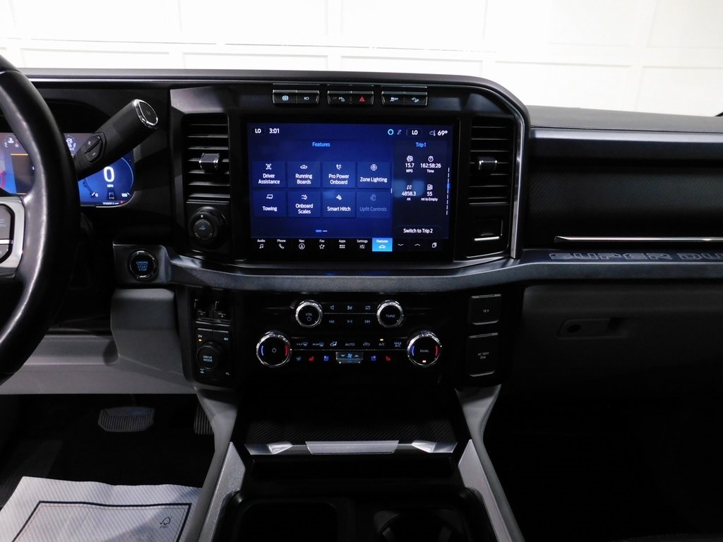 Ford F-250 SD Limited Crew Cab 4WD 2023