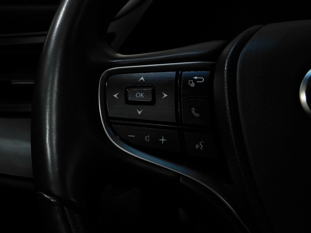 Lexus ES 350 Base 2022