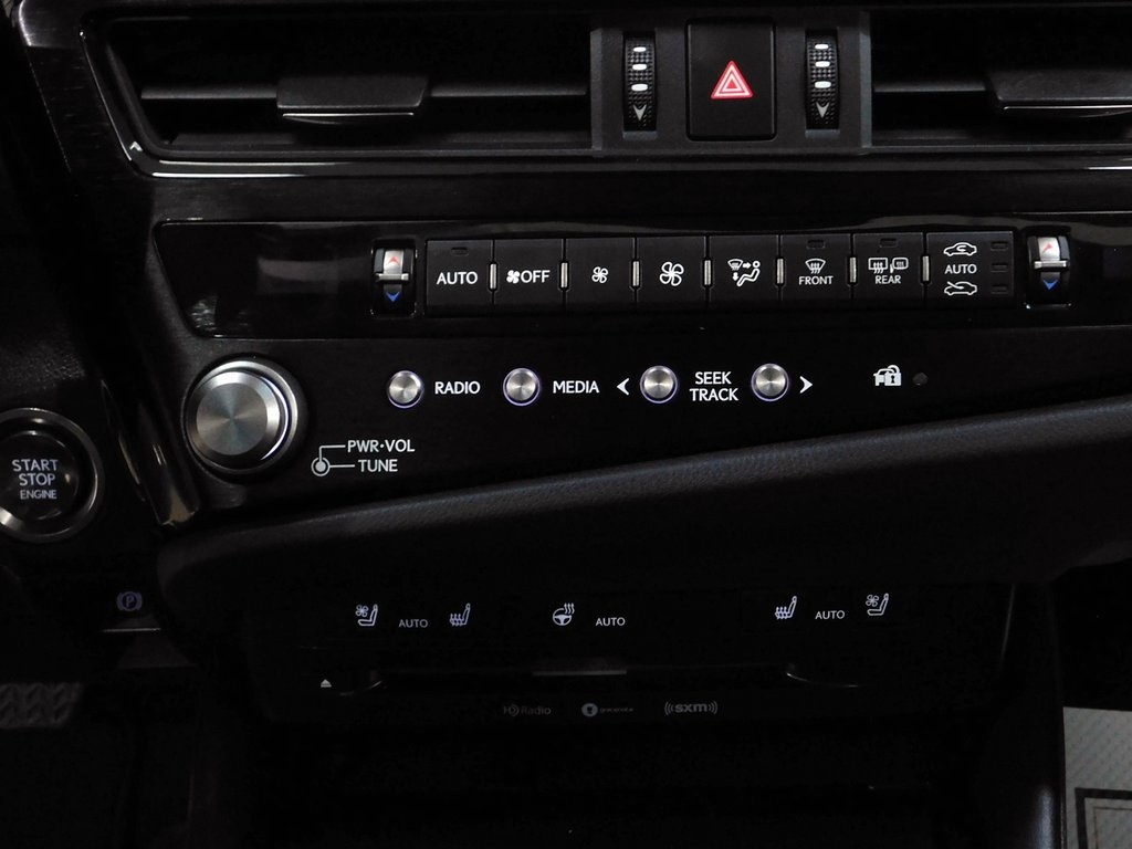 Lexus ES 350 Base 2022