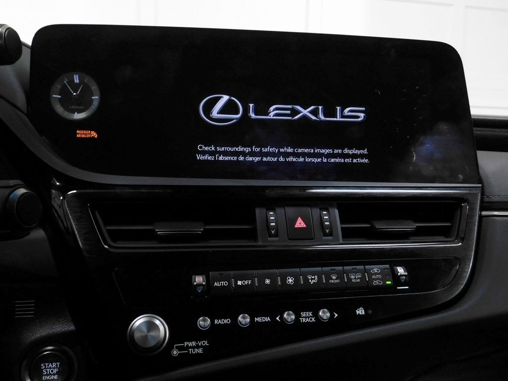 Lexus ES 350 Base 2022