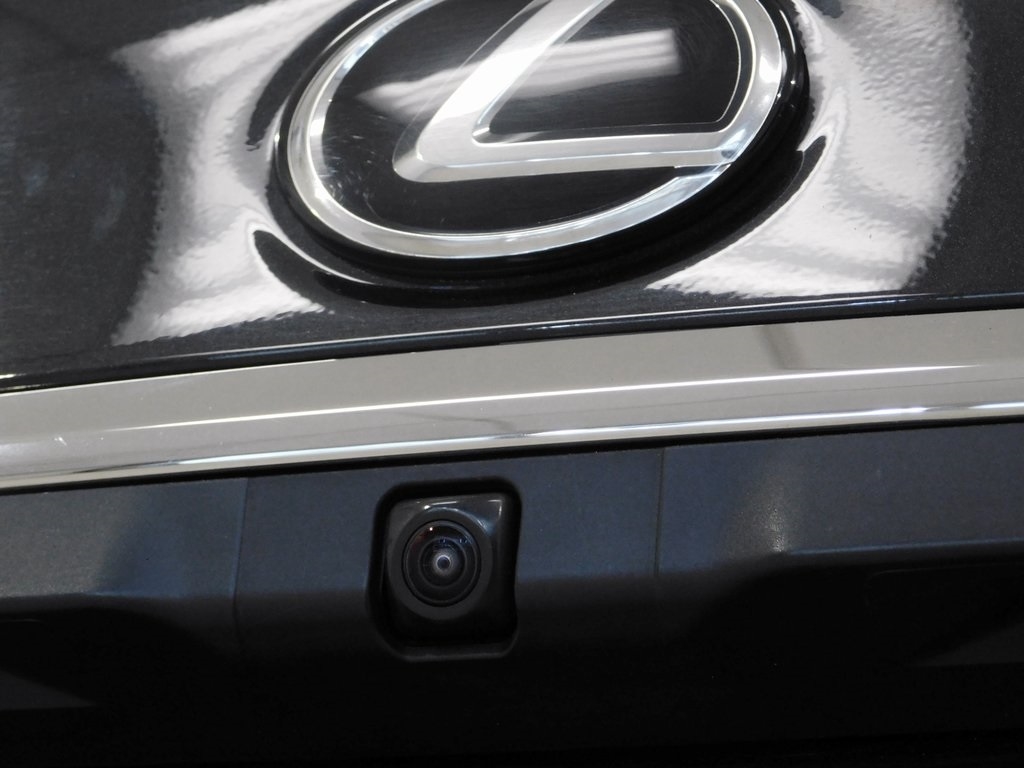 Lexus ES 350 Base 2022