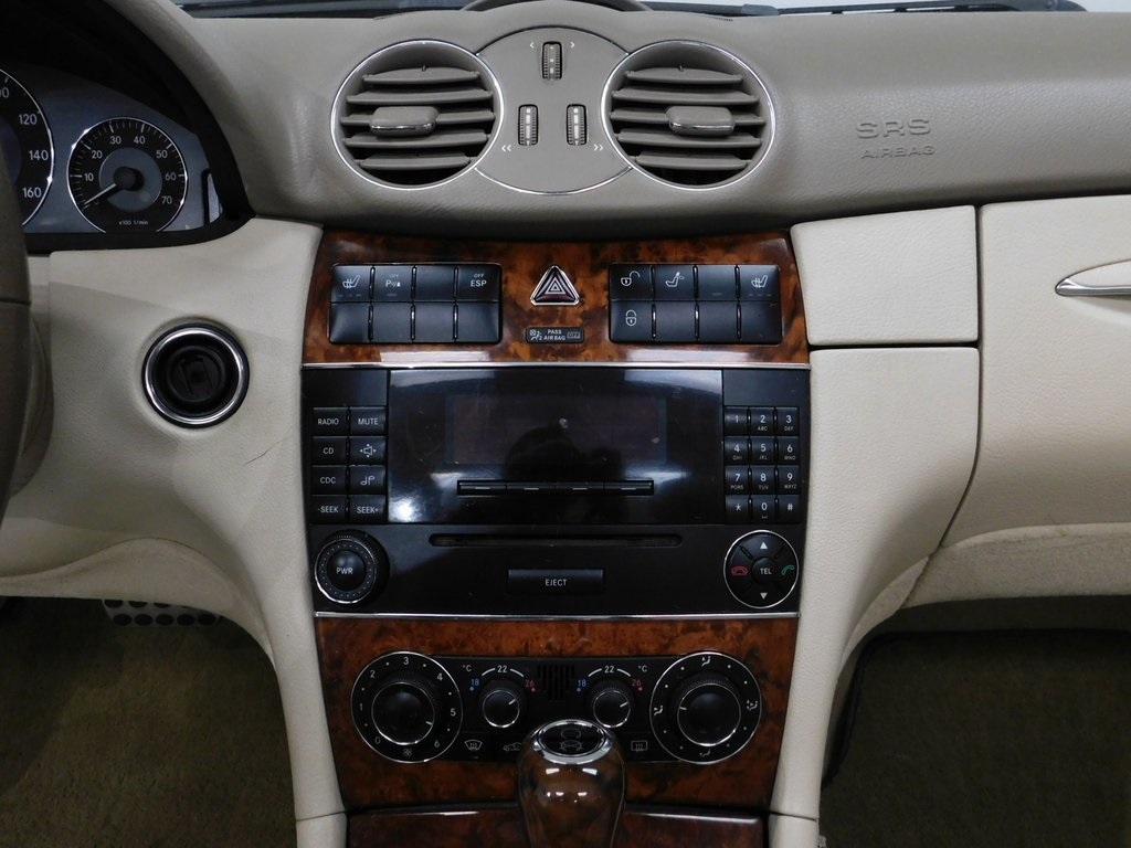 Mercedes-Benz CLK-Class CLK350 Cabriolet 2007