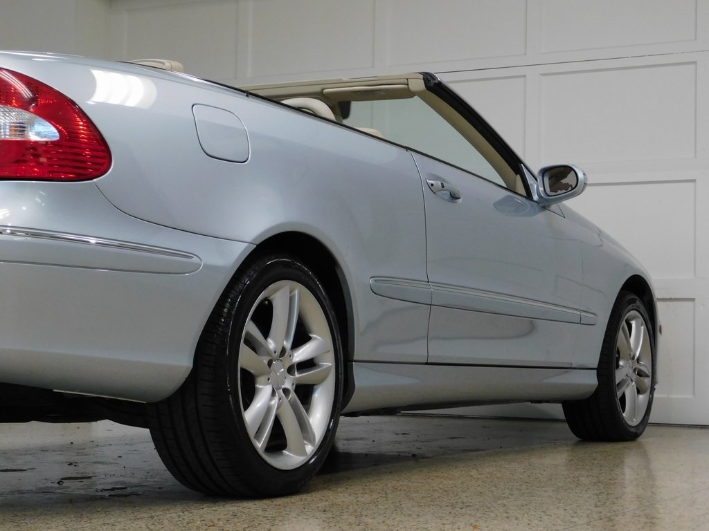 Mercedes-Benz CLK-Class CLK350 Cabriolet 2007