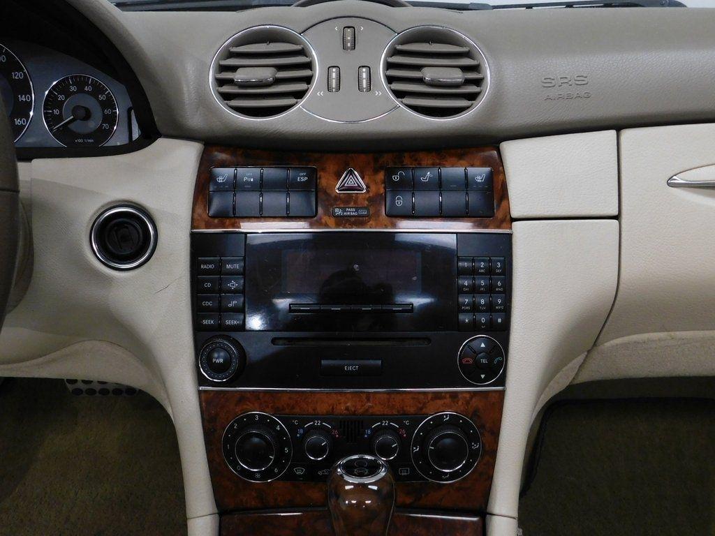 Mercedes-Benz CLK-Class CLK350 Cabriolet 2007