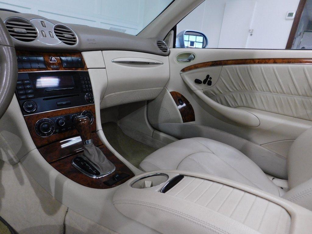 Mercedes-Benz CLK-Class CLK350 Cabriolet 2007