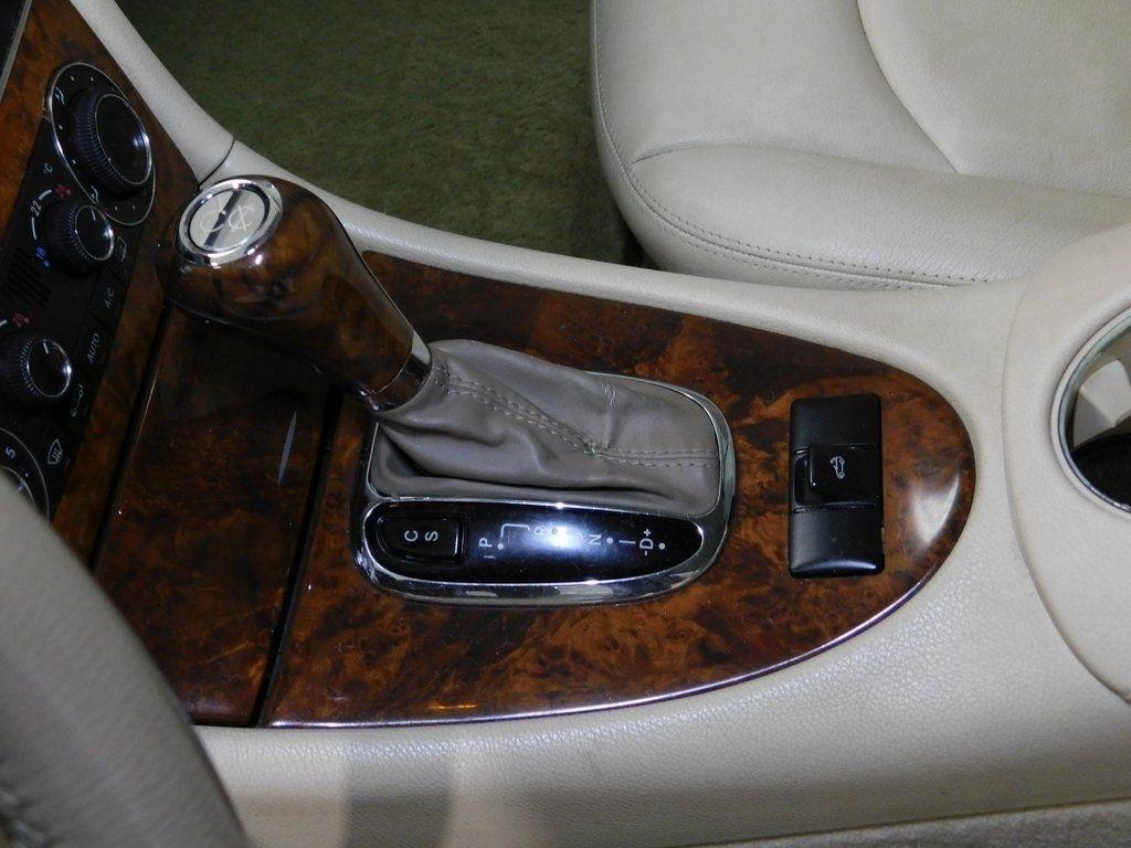 Mercedes-Benz CLK-Class CLK350 Cabriolet 2007