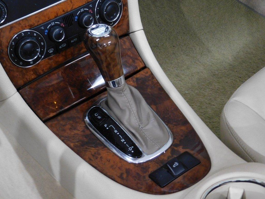 Mercedes-Benz CLK-Class CLK350 Cabriolet 2007