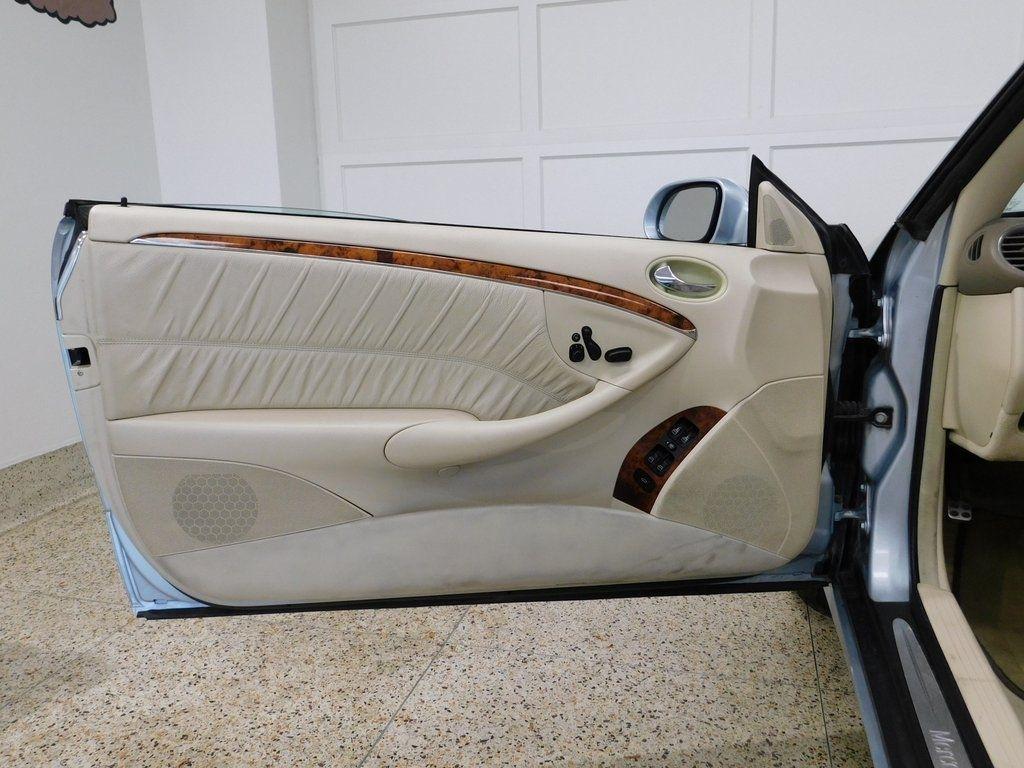 Mercedes-Benz CLK-Class CLK350 Cabriolet 2007