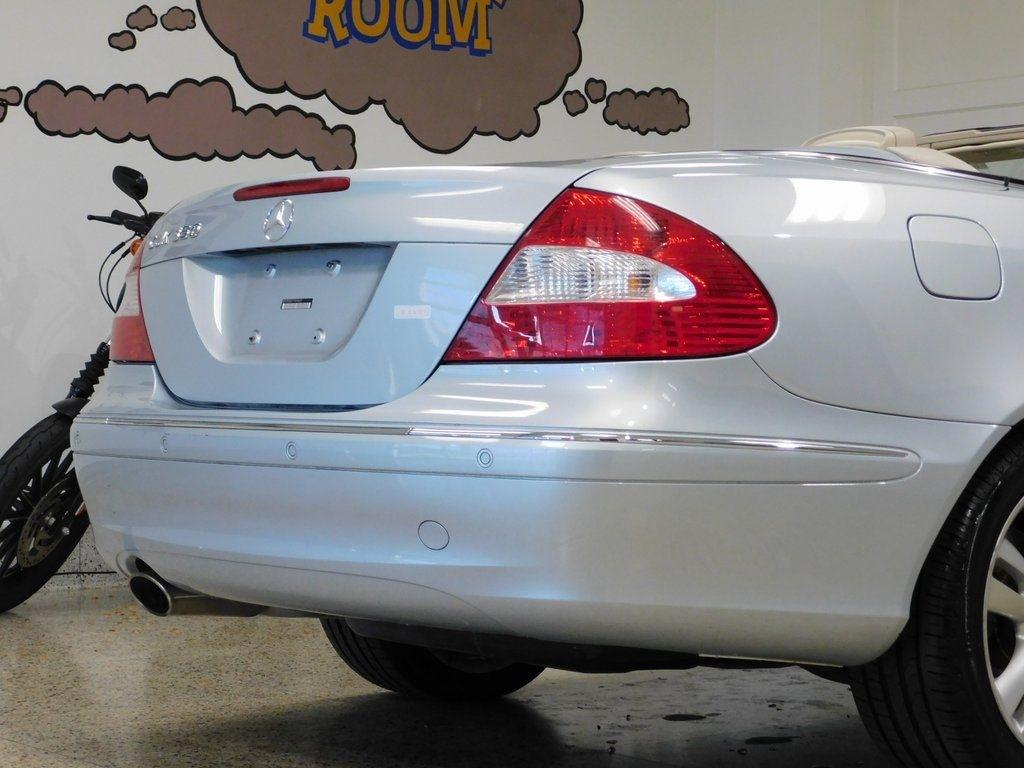 Mercedes-Benz CLK-Class CLK350 Cabriolet 2007