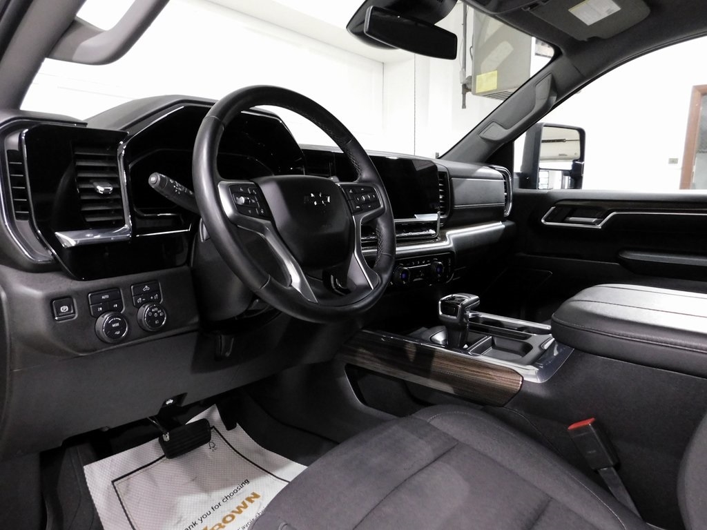 Chevrolet Silverado 1500 RST Crew Cab 4WD 2024