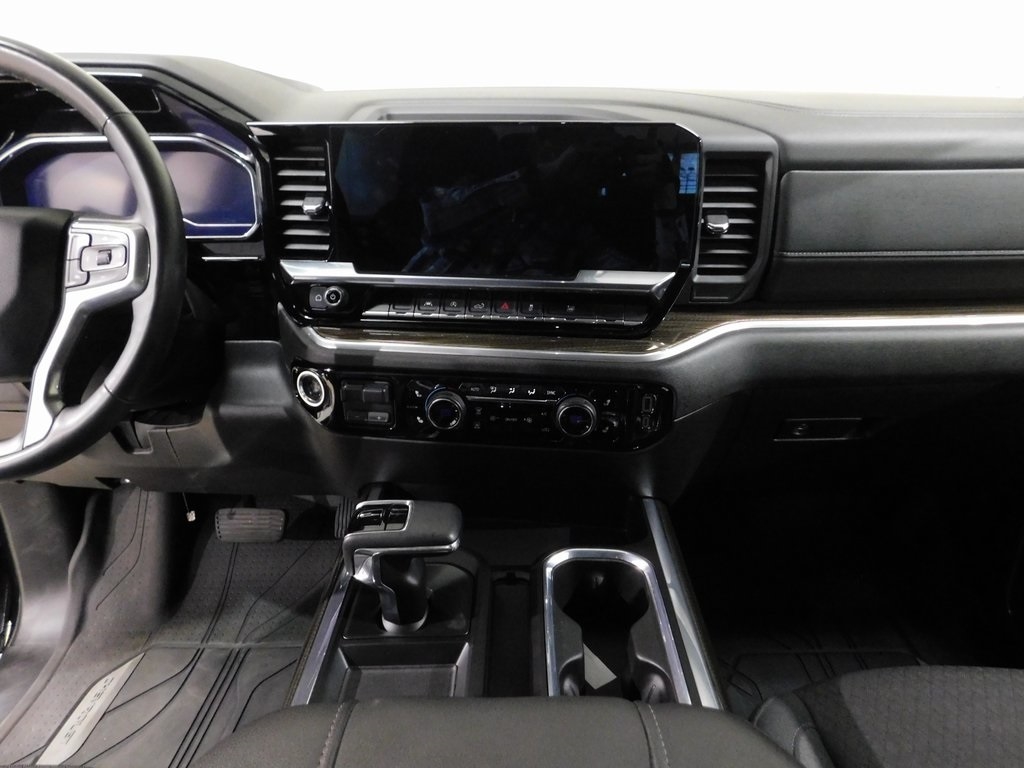 Chevrolet Silverado 1500 RST Crew Cab 4WD 2024