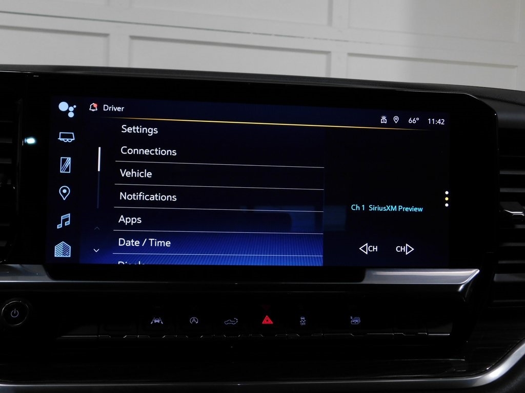 Chevrolet Silverado 1500 RST Crew Cab 4WD 2024