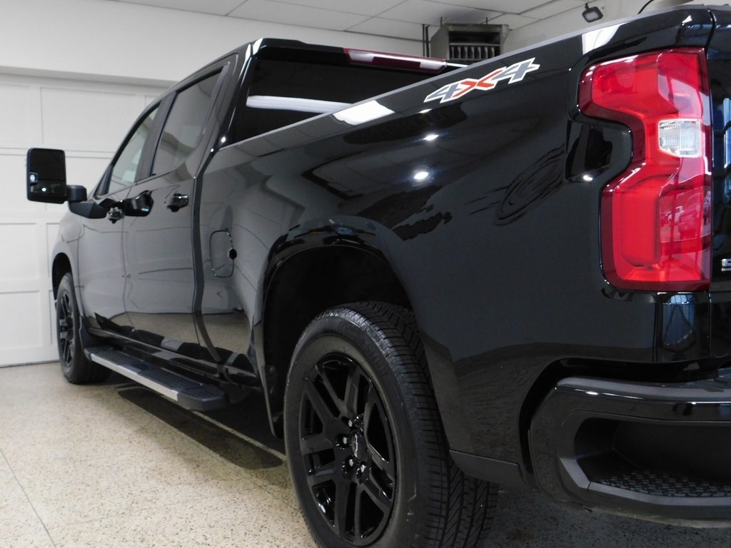 Chevrolet Silverado 1500 RST Crew Cab 4WD 2024