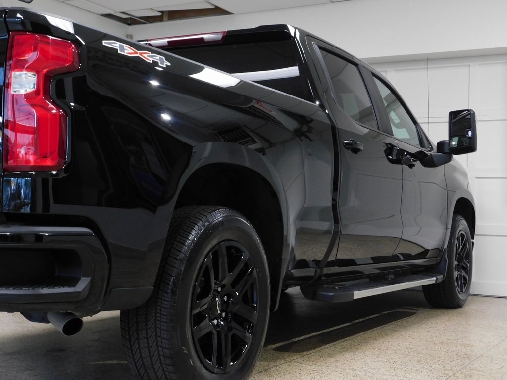 Chevrolet Silverado 1500 RST Crew Cab 4WD 2024