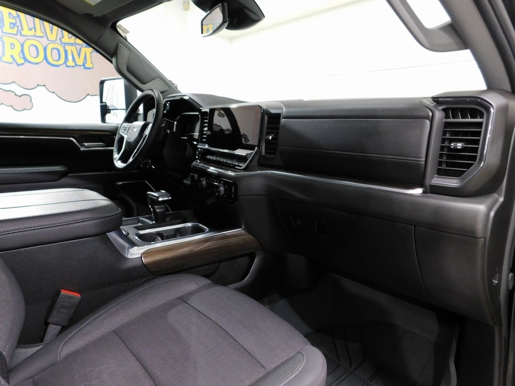 Chevrolet Silverado 1500 RST Crew Cab 4WD 2024